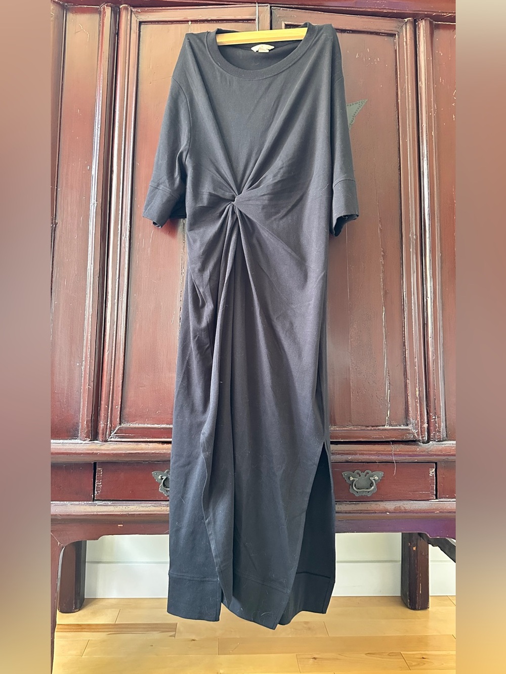 H&M Black Twist-Knot Midi Dress